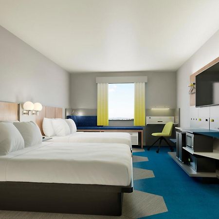 Microtel Inn Suites By Wyndham Lac-Mégantic Exterior photo